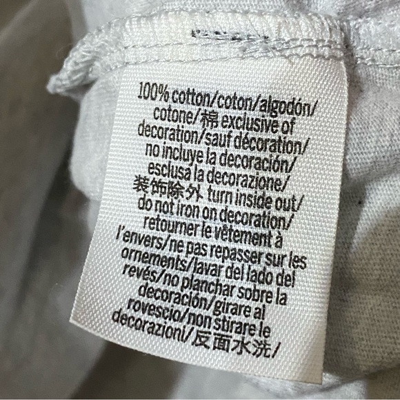 ☀️Victoria’s Secret PINK, Size Small, Varsity Crew, Gradient Logo, Short Sleeve - Picture 7 of 8